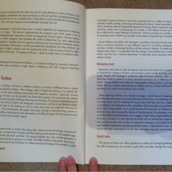 Exploring feelings- cognitive behavioral therapy to manage anger book! Like new - Picture 4 of 9